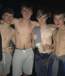 boys want oldddaddies554 5b1bd28c0da4a.jpg