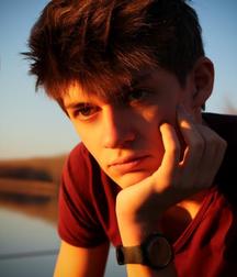 cute boys 5ad5d964e8e10.jpg