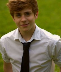 cute boys 5ad5da485cfc7.jpg