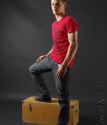 hot sporty teen 5b70568dad6fe.jpg