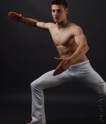 hot sporty teen 5b7056e31a0f0.jpg