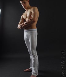 hot sporty teen 5b705743567f5.jpg