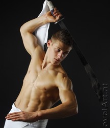 hot sporty teen 5b70593e0a7e9.jpg