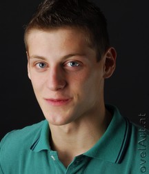 hot sporty teen 5b705a5739d2d.jpg