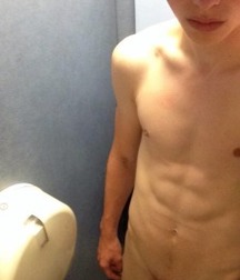 Cute Boys 5b6f949f0ff1c.jpg