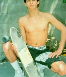 sexy boys 5ad10f39d023d.jpg