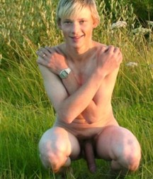 Boys are boys 5b41ec66af801.jpg