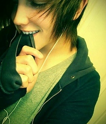 EMO BOYS.JUST BEAUTIFUL 5b588967ab8f2.jpg
