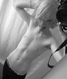 EMO BOYS.JUST BEAUTIFUL 5b58899a8adb9.jpg