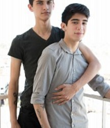 Pretty boys & cute couples 5b6426925c2d9.jpg