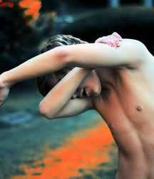 My friends,my wall,and me. 5b6d3e3a9c7a1.jpg