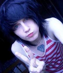 Emo boys Just beautiful 2 5b711f5f929d8.jpg