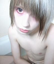 Bare skin EMOtions 5b712cfac51d3.jpg