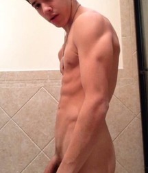 Young,cute and hot 5ba50f8d4f8fb.jpg