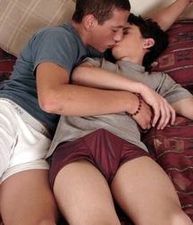 In bed 5bb0b53f7f1a4.jpg