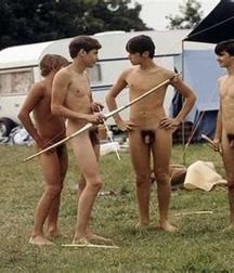 Boys in the natural 5bb21025c301a.jpg