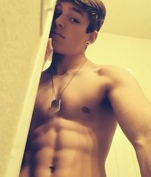 Boys shirtless 5bbf23745890f.jpg
