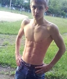 Boys shirtless 5bbf23d4e9a3f.jpg