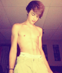 Boys shirtless 5bbf267f3d829.gif