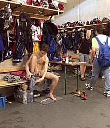 Boys,sauna,shower and locker room 5bce06372c727.jpg