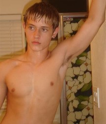 Shirtless young beauties 5bd0ca441472e.jpg