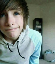 Cute boys  5bd79cb3ba1b1.jpg