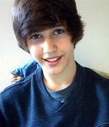 Cute boys  5bd79cd841ab0.jpg