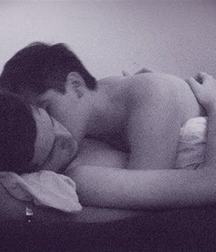 Boys and beds 5bfc482fc5937.jpg