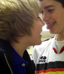 just love 5c012e8bcc798.jpg