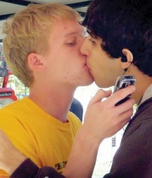 just love 5c012edbf35b7.jpg