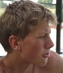 teen tongue 5c1952fd2cee7.jpg
