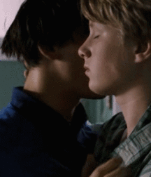 teen tongue 5c195326586cf.gif