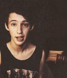Troye Sivan 5c487c860e1cb.gif