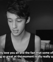 Troye Sivan 5c487da1985bd.gif