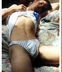 In bed! 5c87e7c9a18bf.jpg