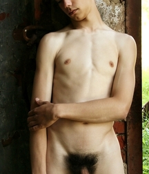 Young ,cute and hot 5cbe22fbe52e0.jpg