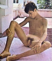 Open boys 5dd000e896648.jpg
