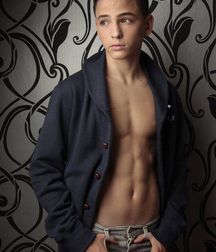 Beautiful youth 5ddf194a73311.jpg