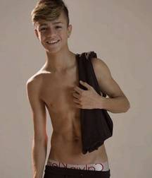 Cute boys mix 5e013db020ae3.jpg
