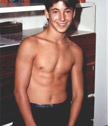 Skinny shirtless teen boys 5ee2804c7bf91.jpg