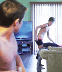 Hot day 5ef671c9b6e36.gif