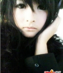 Sissy at the Emperor's. 5f4645fa98e17.jpg