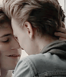 Beauty, humor, tenderness, love, kisses ... 5f508dd0a4018.gif