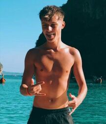 A part of magic twink tube 60401089d5cc4.jpg