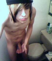 Summer loves twink gay porn 61135f836e24b.jpg