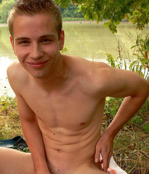 Cute boys porn, undies, etc... 61151f04b3489.jpg