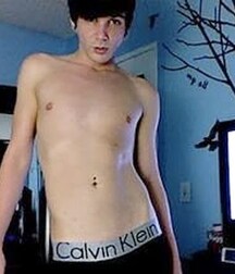 Cute boys porn, undies, etc... 61151f4bef683.jpg
