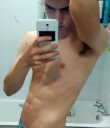Cute boys porn, undies, etc... 61151f6f3934d.jpg
