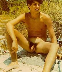 Cute boys porn, undies, etc... 61151f8673969.jpg