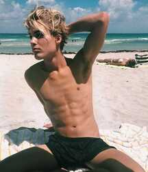 Naked in the sun gay porn 61989bd57d19a.jpg